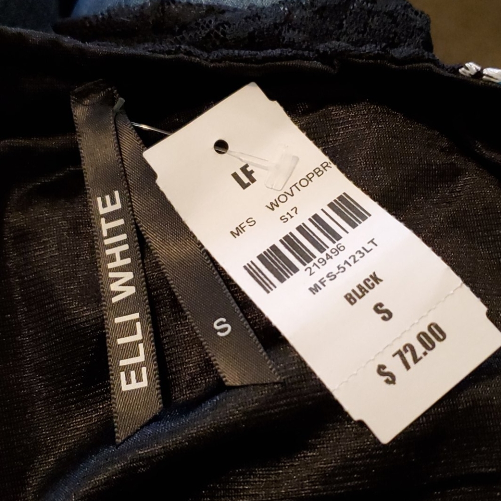 NWT. ELLI WHITE crop. #1252 - Picture 7 of 8